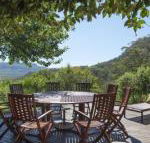 Taliesin Beautiful 4 bedroom home with amazing views - Queensland Tourism