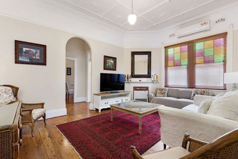 Drummoyne 3 Bedroom Home (62ALE) - QLD Tourism 5