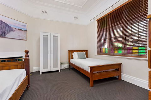 Drummoyne 3 Bedroom Home (62ALE) - QLD Tourism 4