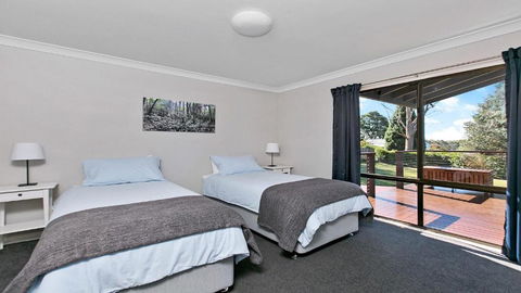 Rosella House Robertson A Tranquil Highlands Escape - Queensland Tourism 2