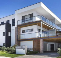 Surf Beach Townhouse - QLD Tourism