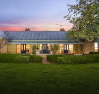 Sutton Downs renovated country home on 100 acres - Queensland Tourism