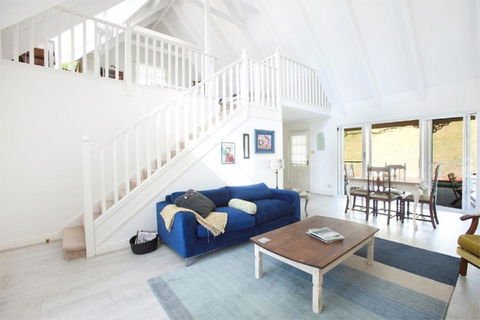 The Dolls House Charming 2 Bedroom Cottage Just A Short Walk From The Village - Queensland Tourism 5
