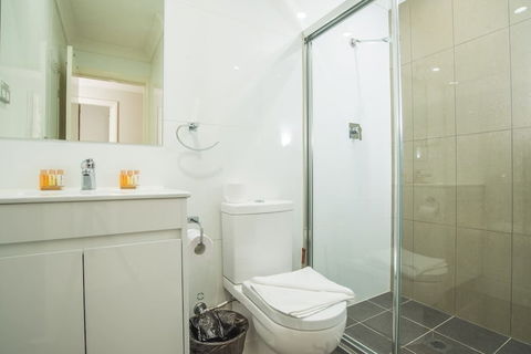 Peaceful 2kingbed Rootyhill Townhouse Near Station - Queensland Tourism 6