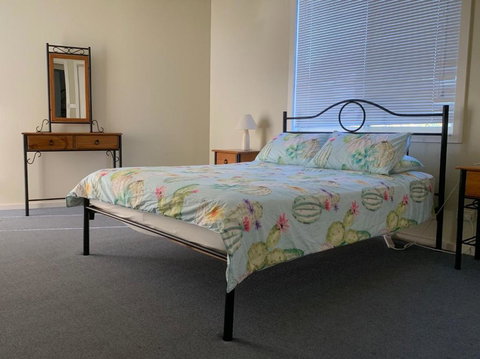 Sheoak Holiday Home - QLD Tourism 3