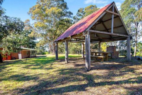 Braeside Cabin Four Ziera - QLD Tourism 7