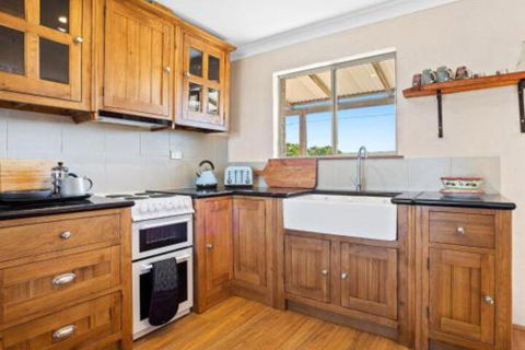 Braeside Cabin Four Ziera - QLD Tourism 2