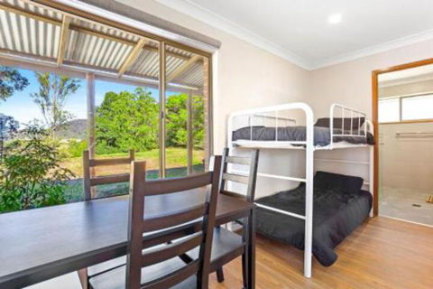 Braeside Cabin Two Alphitonia - QLD Tourism 4