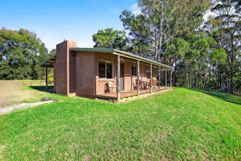 Braeside Cabin One Pinkwood - QLD Tourism 0
