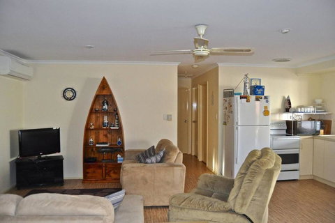 Mariners View Coffin Bay - QLD Tourism 1