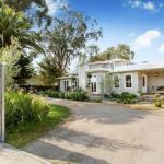 BARRIMA SOMERS BEACH - QLD Tourism 0