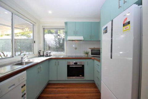 MAGIC BEACH HOUSE PET FRIENDLY - Queensland Tourism 4