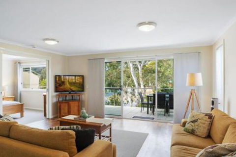 Luxury Boardwalk Apartment Unit 7 - QLD Tourism 0