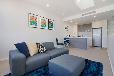 Beau Monde Apartments Newcastle - The Herald - Queensland Tourism 3