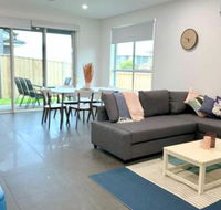 Homely Getaways in New Torquay - Queensland Tourism
