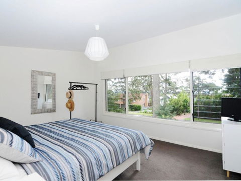 Acacia On Orion :: Jervis Bay Rentals - Queensland Tourism 3