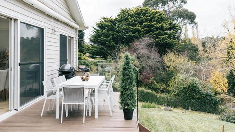 Province Lake House - QLD Tourism 2