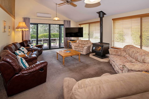 Tranquility On Troon - QLD Tourism 5