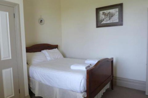Claremont Farmhouse - Queensland Tourism 7