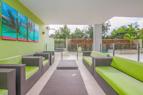 Stunning Ground Floor City Apartment - QLD Tourism 2