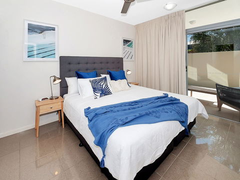Stunning Ground Floor City Apartment - QLD Tourism 4