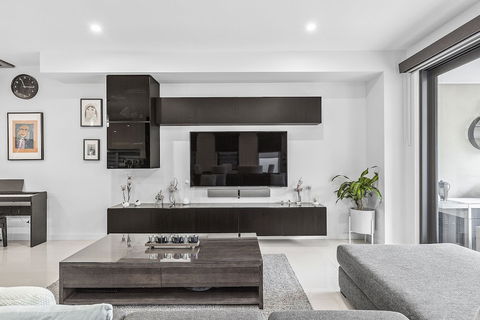BOUTIQUE STAYS - Edinburgh Place - Queensland Tourism 3