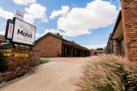 Castlemaine Colonial Motel - Queensland Tourism 0