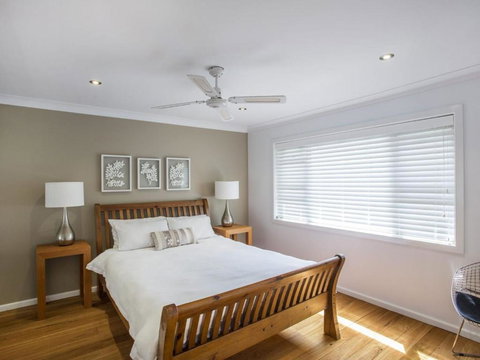 Beach Rd 24 Mollymook - QLD Tourism 6