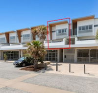 BRAND NEW OCEAN AVENUE TOWNHOUSE - QLD Tourism
