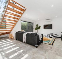 Capel Sound Beachside Luxury - QLD Tourism