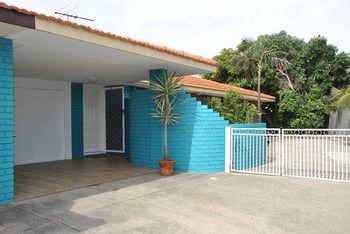 Beachside Grove - Queensland Tourism 1