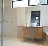 Rosevears Vineyard Retreat - Queensland Tourism