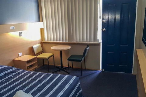 Windsor Motel - Queensland Tourism 7