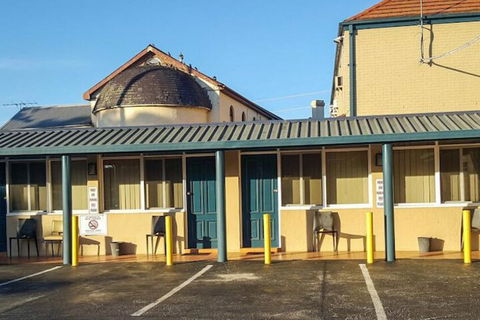 Windsor Motel - Queensland Tourism 2