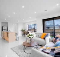108spacious Point Cook Estate4br2btdoublegarage - Queensland Tourism