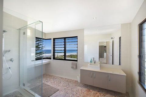 41 Pelican Street, Peregian Beach, Noosa Shire - Queensland Tourism 7