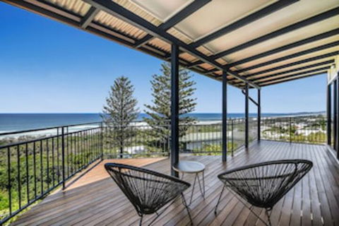 41 Pelican Street, Peregian Beach, Noosa Shire - Queensland Tourism 0