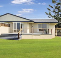 Haeri Mai - QLD Tourism