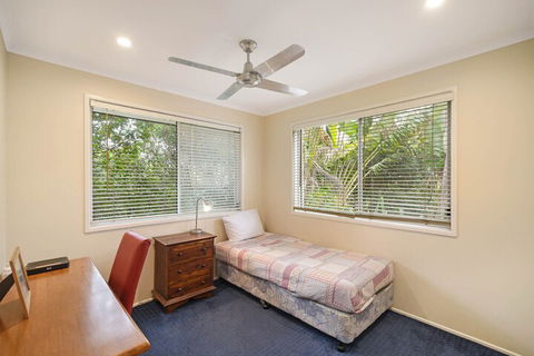 Beach Affair - 10 Callitris Crescent - Queensland Tourism 2