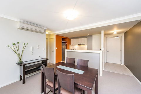 Subiaco Emporium Apartment - QLD Tourism 4