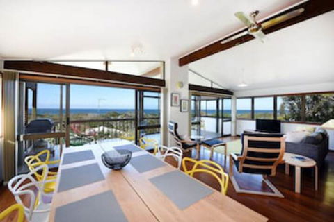 Sun Ray - 9 Pelican Street, Peregian Beach, Noosa Shire - Queensland Tourism 0