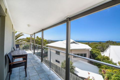 Unit 3 At 4 Pelican Street, Peregian Beach, Noosa Shire - Queensland Tourism 0