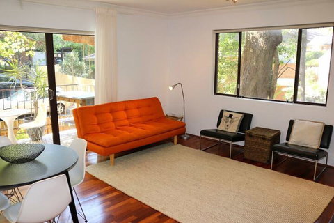 Spacious 3 Bedroom Apartment 20 Min To The CBD - QLD Tourism 3