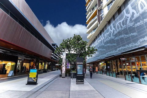 Incredible Riverside Apartment In Brisbane - QLD Tourism 1