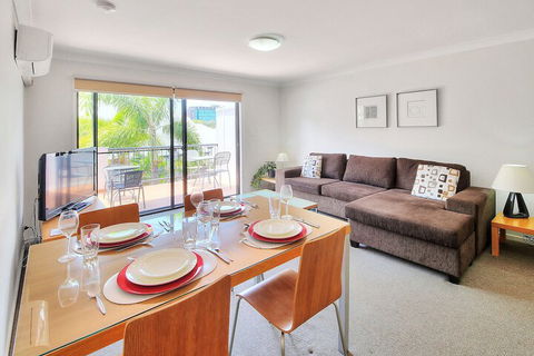 Airtrip Apartment On Russell St - Queensland Tourism 2