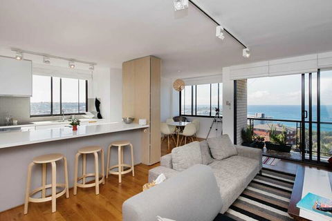 Boutique Bondi 1 Bedroom Apartment - QLD Tourism 5