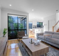Impressive  Spacious new Townhousepreston - QLD Tourism