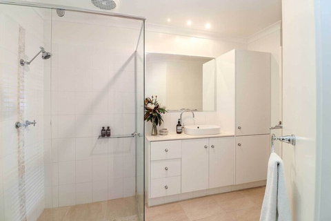 Seabreeze House - QLD Tourism 5