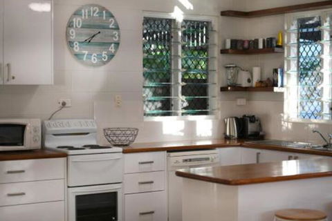 Kennedy Cottage - Queensland Tourism 1