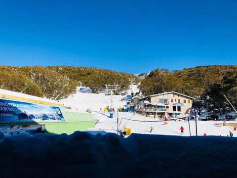 East 302 St. Falls - Queensland Tourism 4